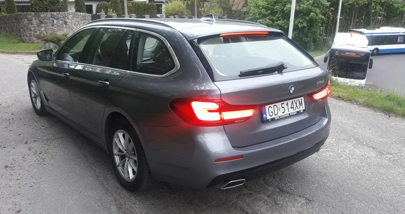 BMW Seria 5 cena 159900 przebieg: 35000, rok produkcji 2021 z Gdynia małe 232